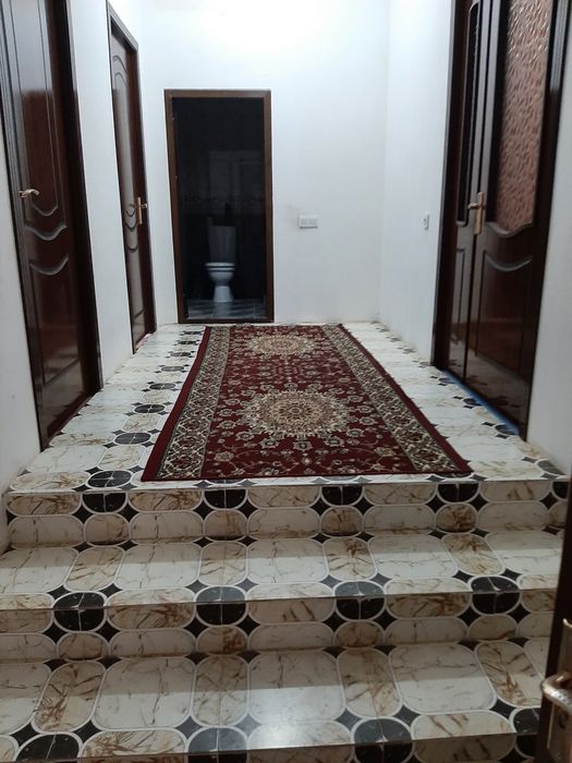 Toshkent tumani Abdurahmonda 4sutu 7 xonali uy sotiladi