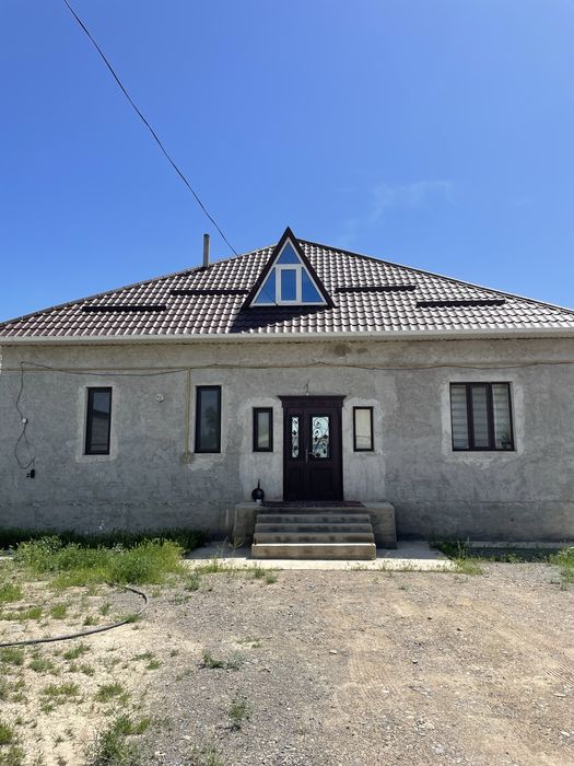 Үй сатылады 45 млн 6 бөлмелі