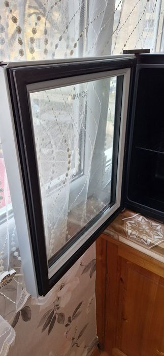 Хладилна ветрина BOMANN