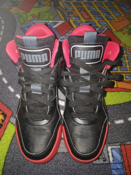 Adidași Puma aproape ca noi marimea 38
