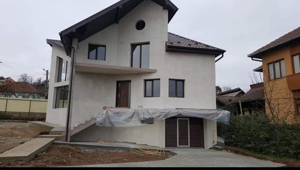Usi de garaj Doorhan
