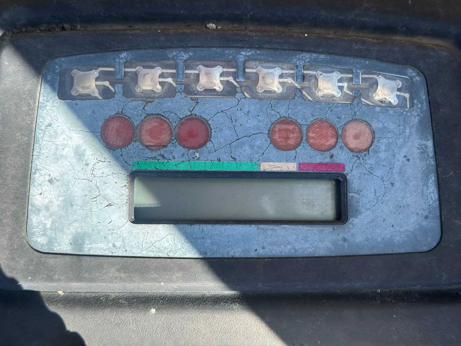 Dezmembrez stivuitor electric YALE