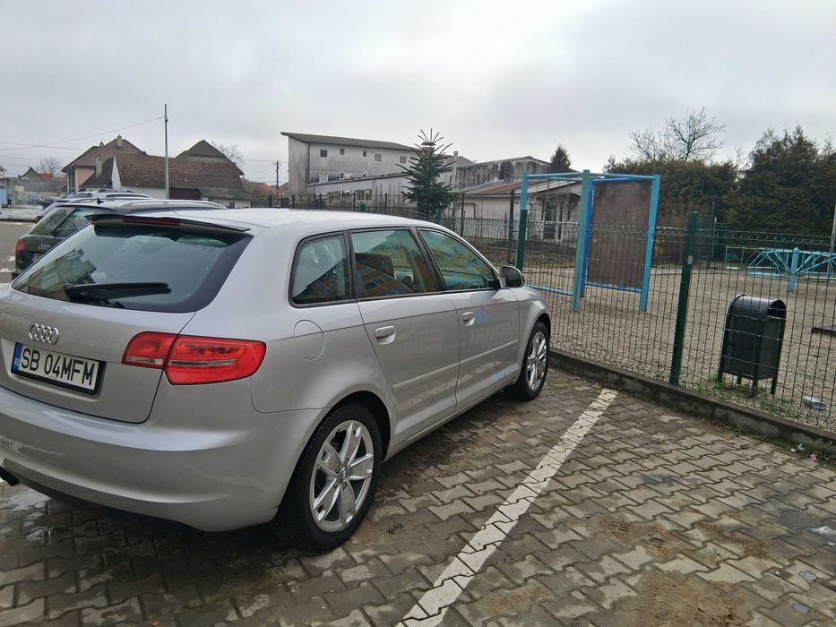 AUDI A3 2009 — imagine 2