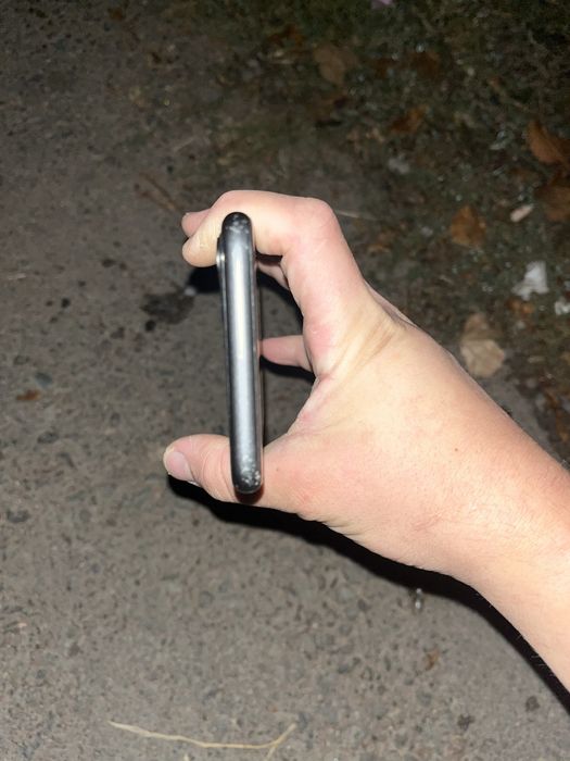 Iphone 11 сатылады