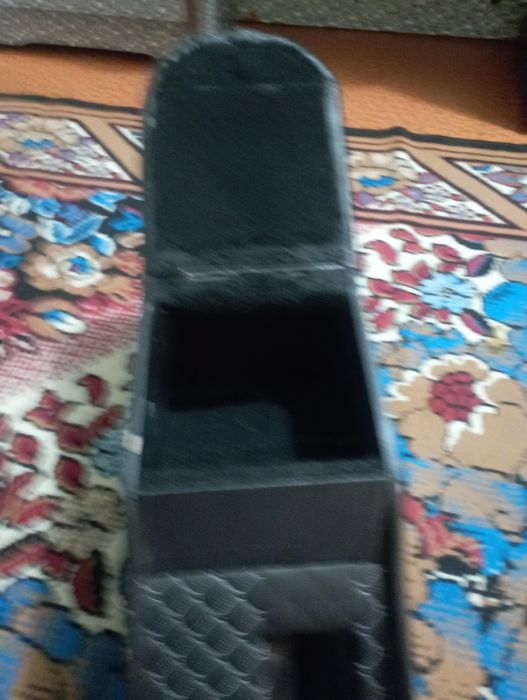 Подлокотник для авто универсальный