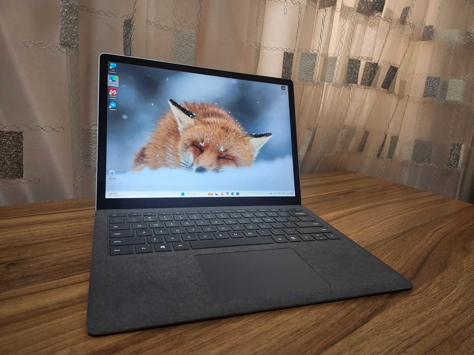 Microsoft Surface Laptop 4