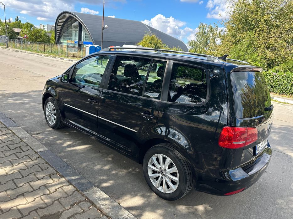 VOLKSWAGEN Touran 2011 — imagine 1