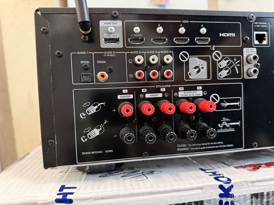 Yamaha RX-V4a Bluetooth Wi Fi