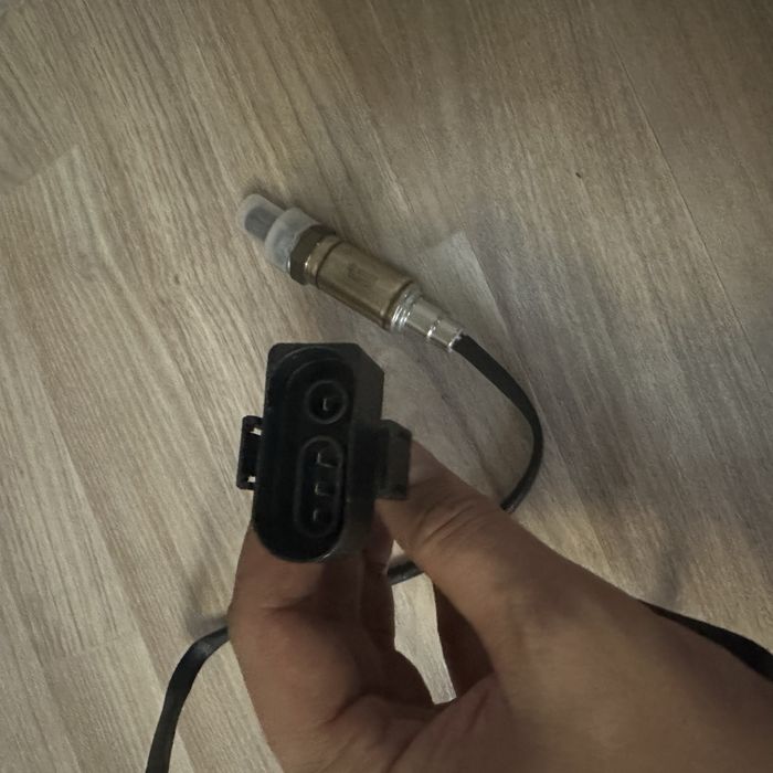 Продаю авто запчасти