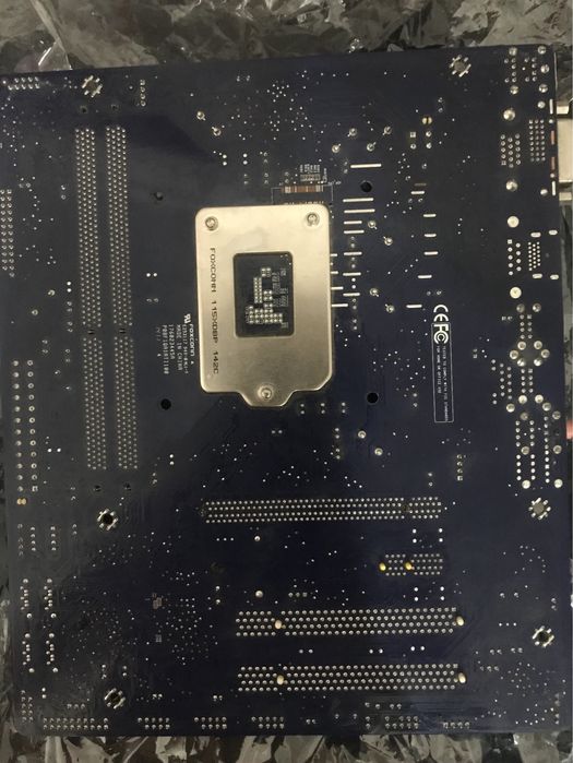 Продам мат плату Foxconn(lga 1155)