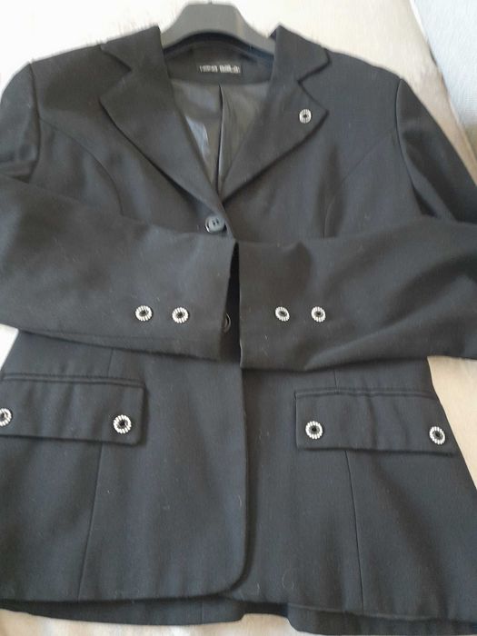 Sacou deosebit, nr.36-38, 80 lei