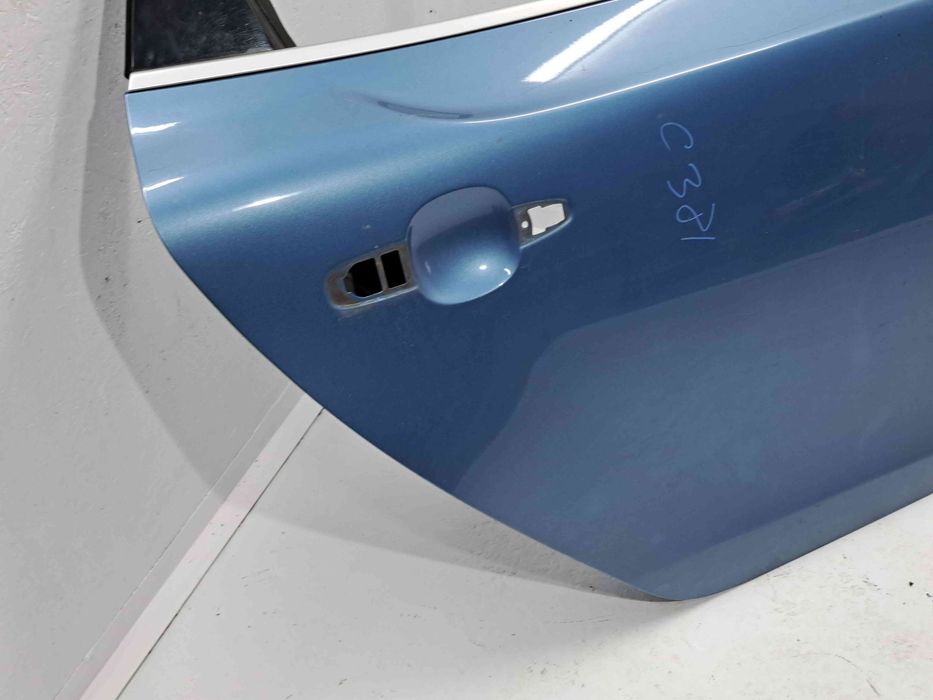 Usa dreapta spate Volvo V40 II Rdesign [Fabr 2013-2019] 713 POWER BLUE