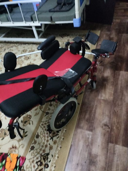 Инвалидная коляска