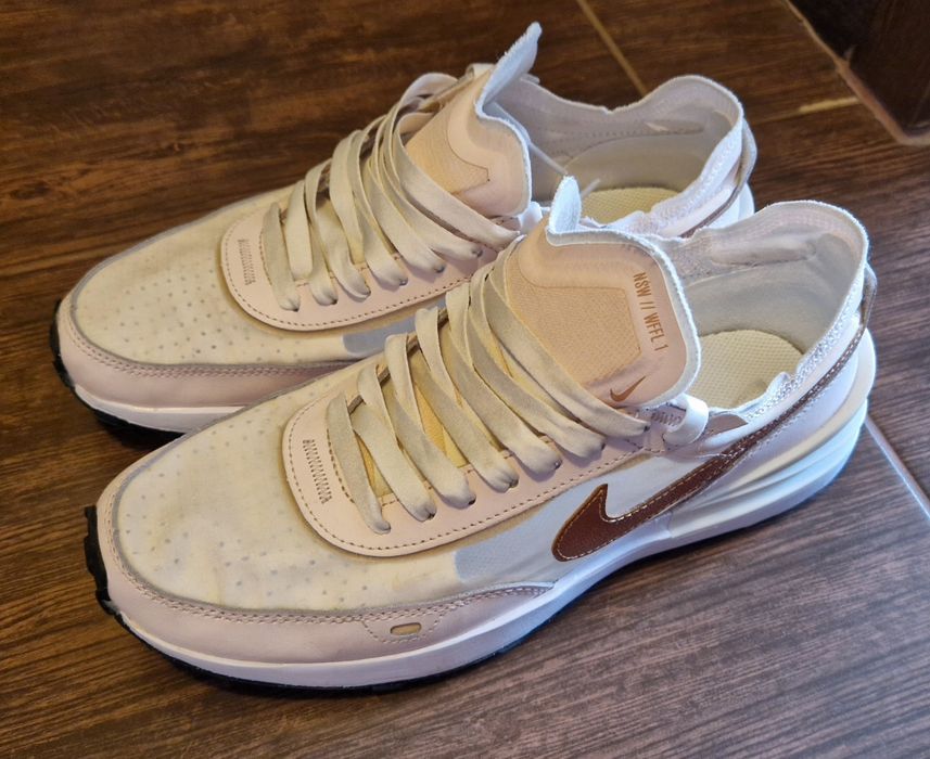 Дамски маратонки Nike