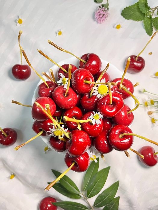 Свечи Вишенки для вашего праздника