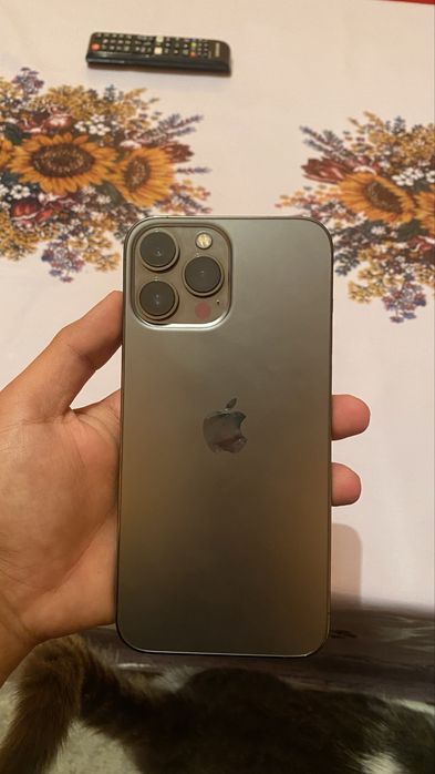 Айфон 13 про мах