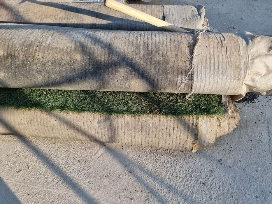 Сунъий газон сотилади