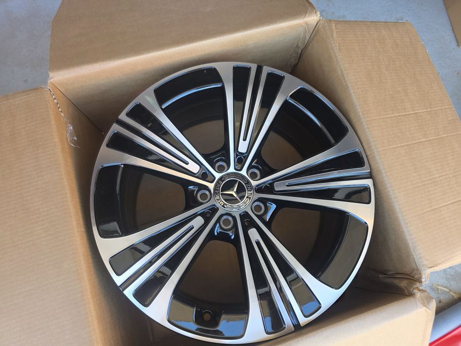 Jante de aliaj originale pentru Mercedes pe 18