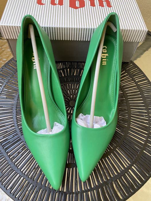 Нови обувки с ток - 37 номер