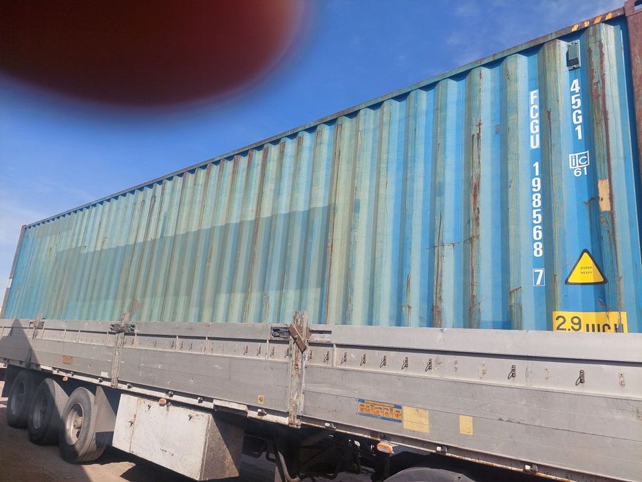 Konteyner SOTILADI 1600$