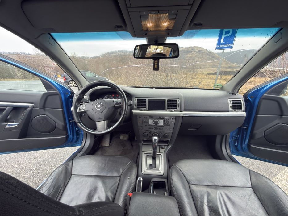 Vând Opel Signum 1.9 CDTI 150hp Pachet OPC