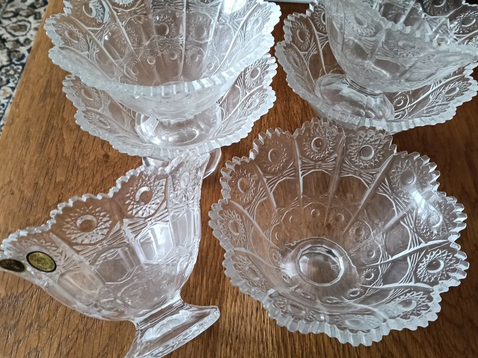 Set 6 cupe de cristal