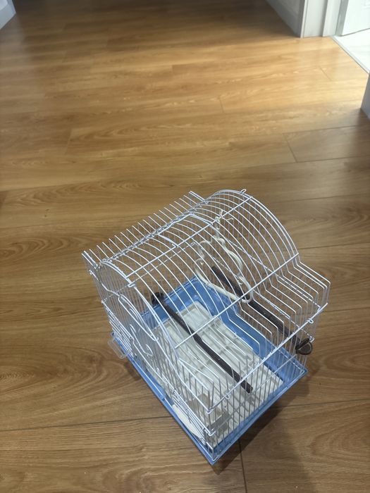 Клетка для птички