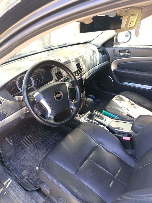 Epika rusimli aftomabil srochna sotiladi