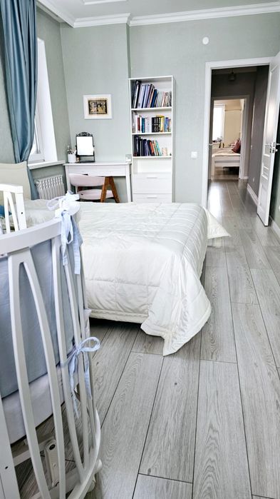 Продам туалетный столик