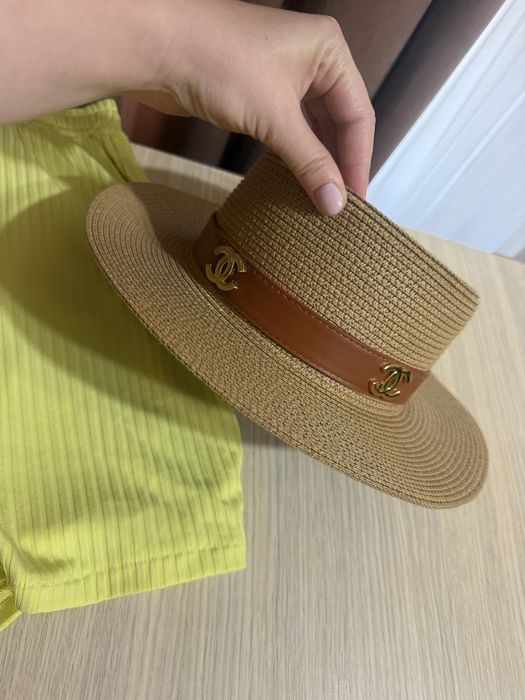 Шляпа пляжная шанель