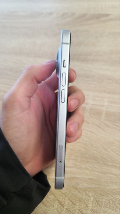 Vand/schimb iphone 15