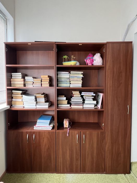 Шкаф шкаф книжный шкааф