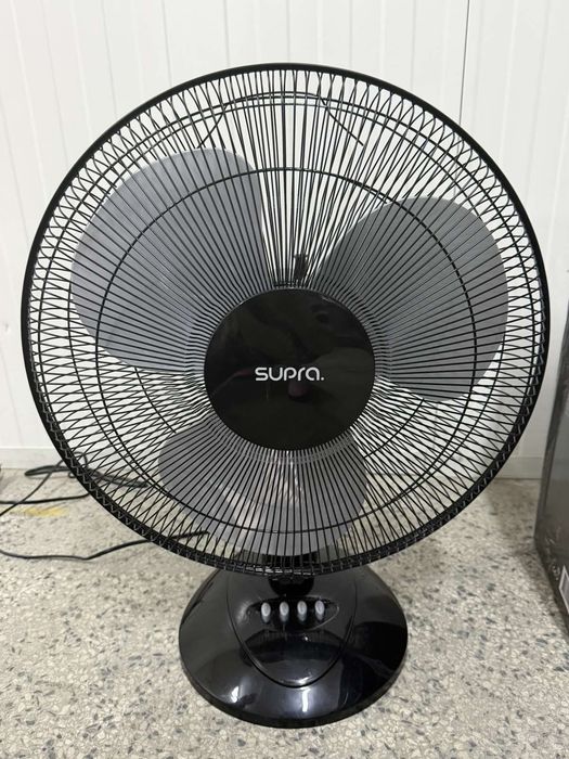 Hастолен вентилатор Supra (модел Héos
Уредът има 40W мощност