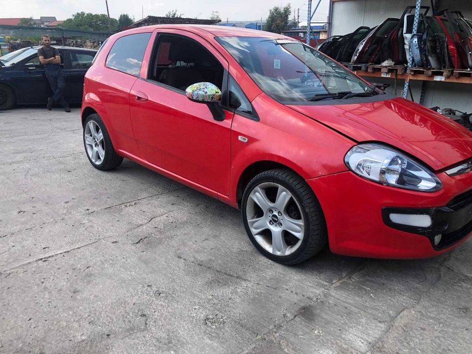 Dezmembram Fiat Punto EVO