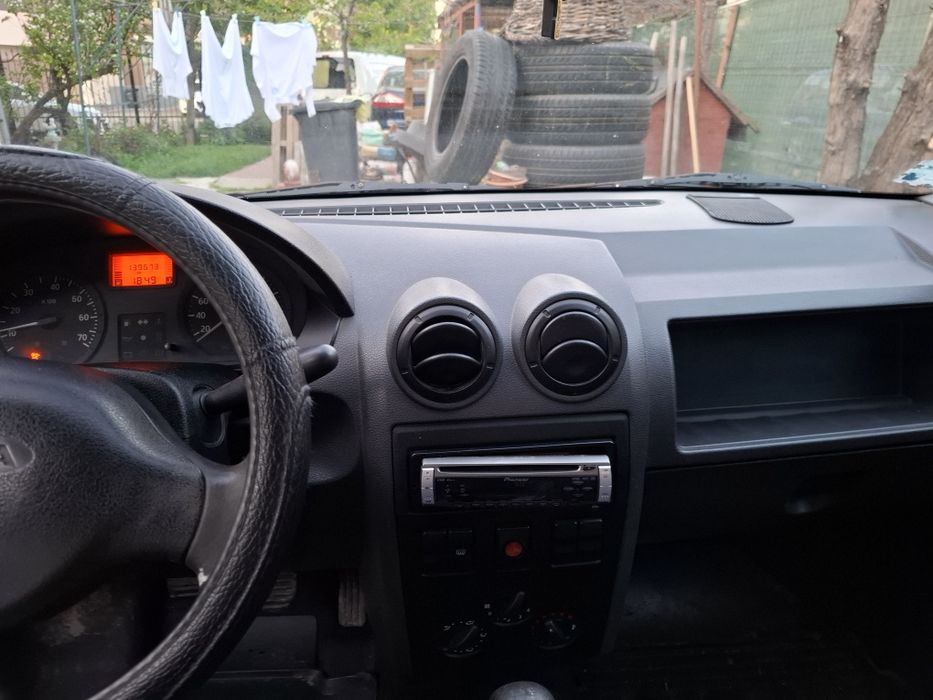 Dacia Logan Standard 2006 1.4