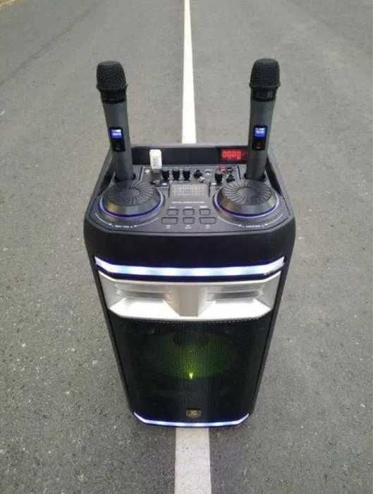 Аренда видео проекторы, микрофоны с колонками для проведения мероприят