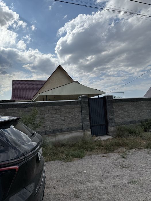 Частный дом в районе Байсерке