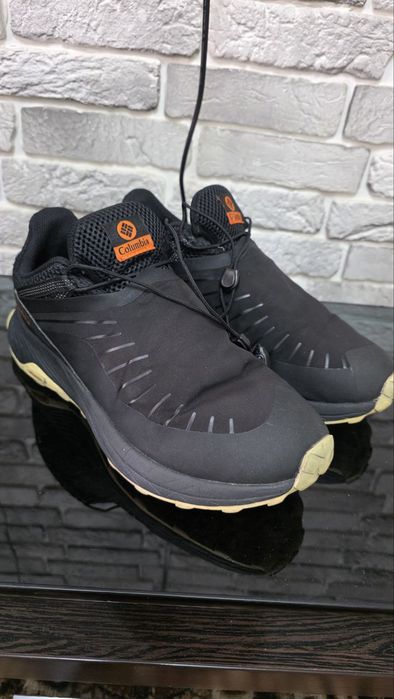 Оригинальные кроссы Columbia