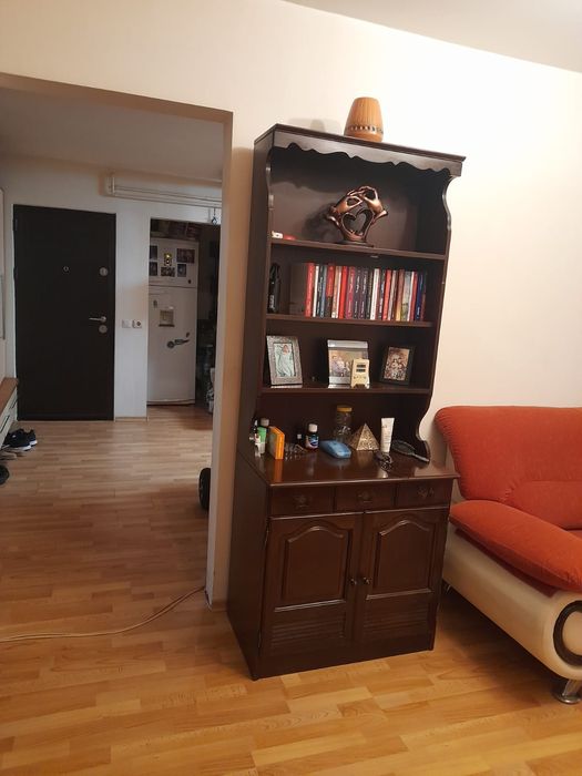 Vând apartament 100 mp 4 camere p/4