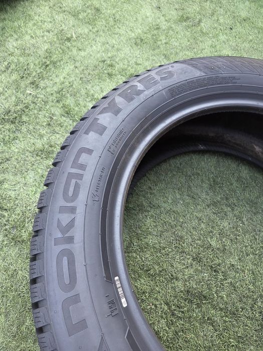 235 55 18 Nokian