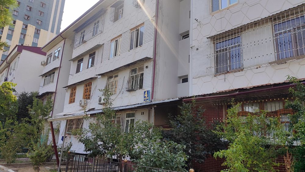 3 хонали уй сергилей спутник 18