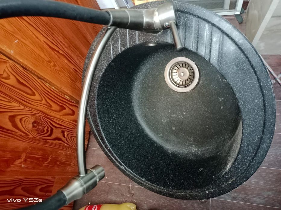 Кухный раковина каменный