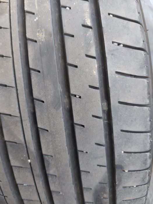 Anvelope Yokohama BluEarth XT AE61  235/60R18 103H