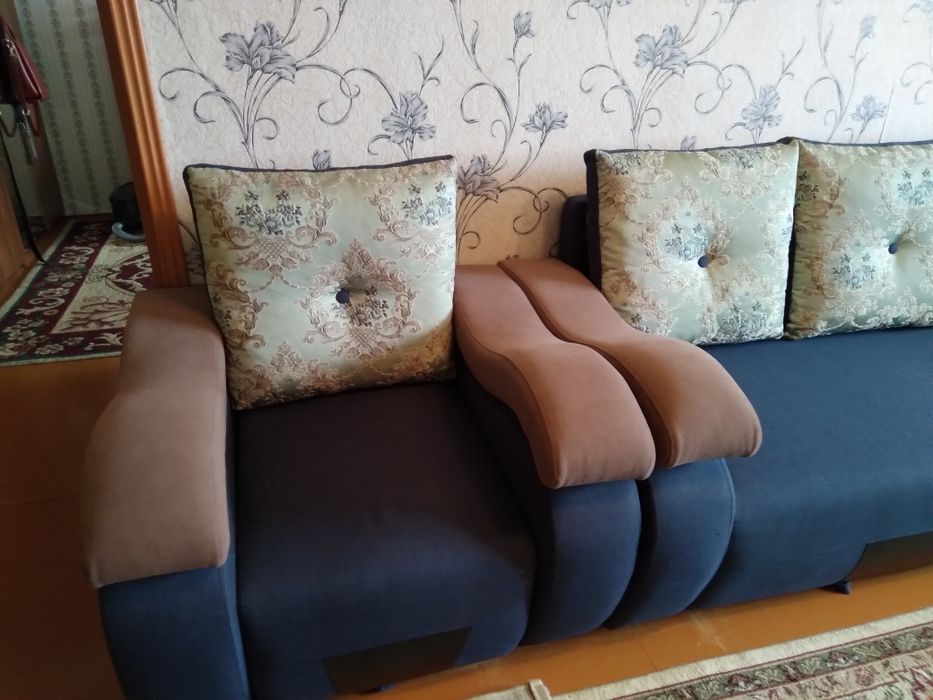 Продам мягкий уголок отдыха