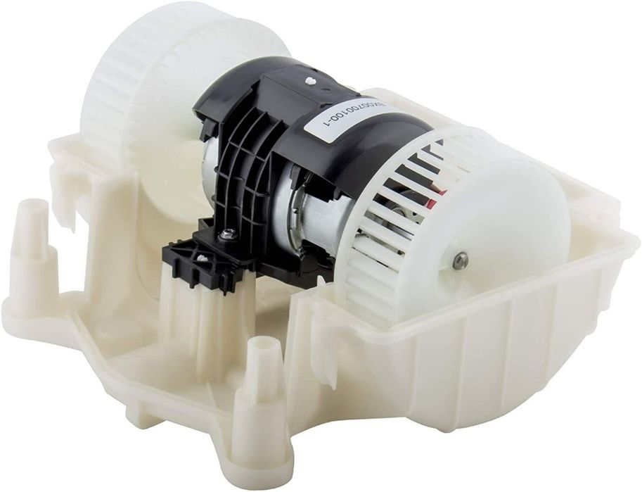 Моторчик печки мерс 211