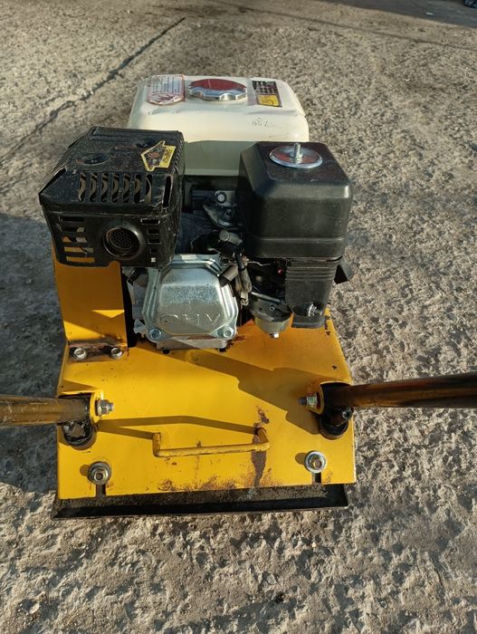 Трамбовка за настилки