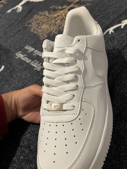 Air force 1 low.