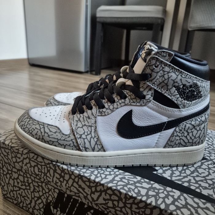 Air Jordan 1 Retro High OG White Cement