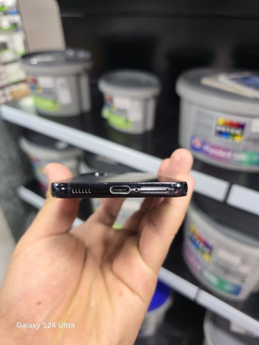 Samsung s22 256/8gb