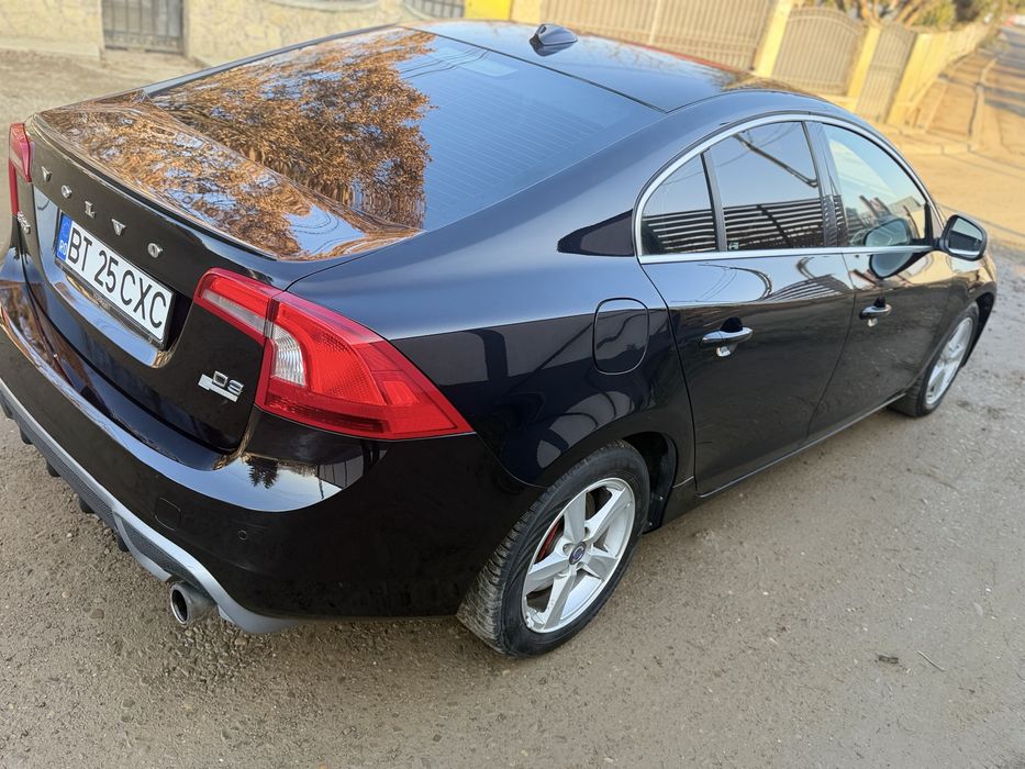 Volvo S60 R-Design D3 * 2.0 5 cilindri(motor volvo) * Euro 5 * Manual